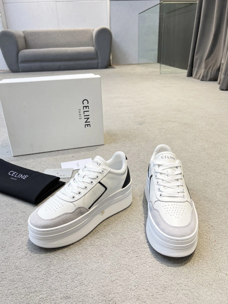 Sophisticated Cxlxne Casual Shoes 115979