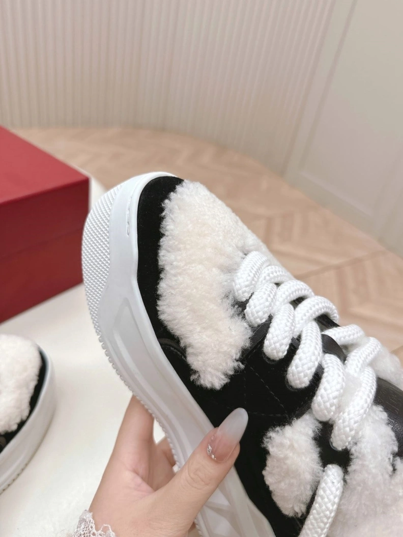 SportInspired Vxlxntino Casual Shoes 228912