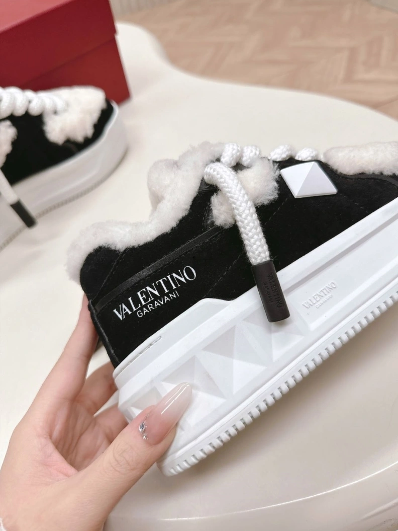 SportInspired Vxlxntino Casual Shoes 228912