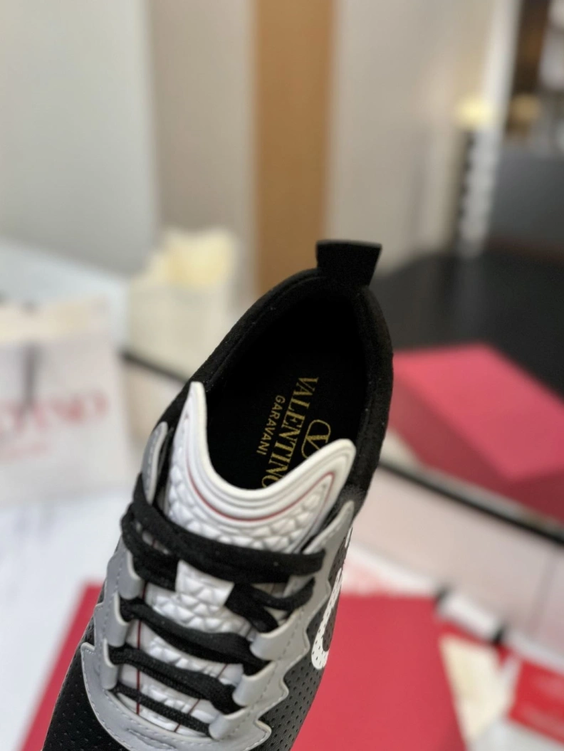 Timeless Vxlxntino Casual Shoes 228906