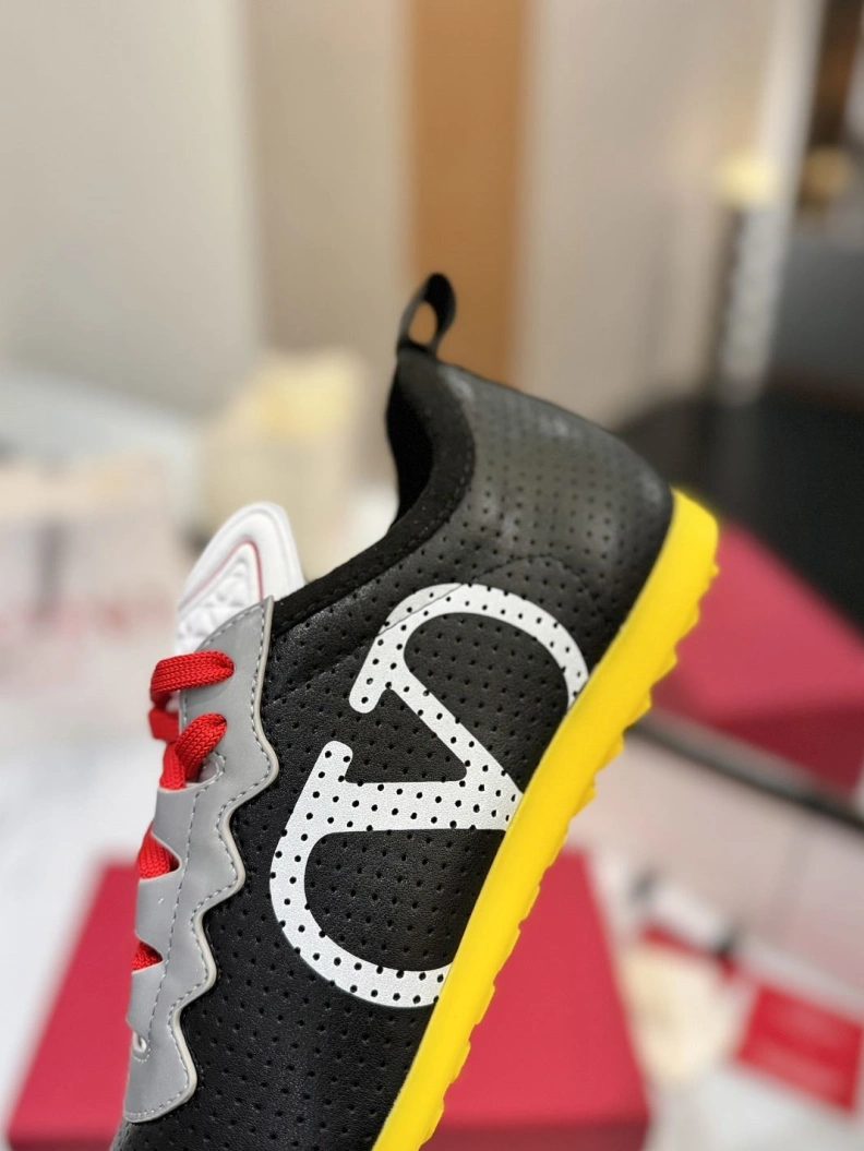 Stylish Vxlxntino Casual Shoes 228888