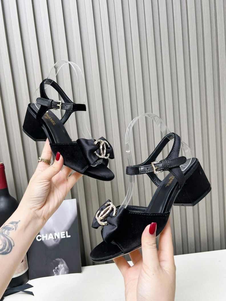AllSeason Chxnxl Sandals 118392