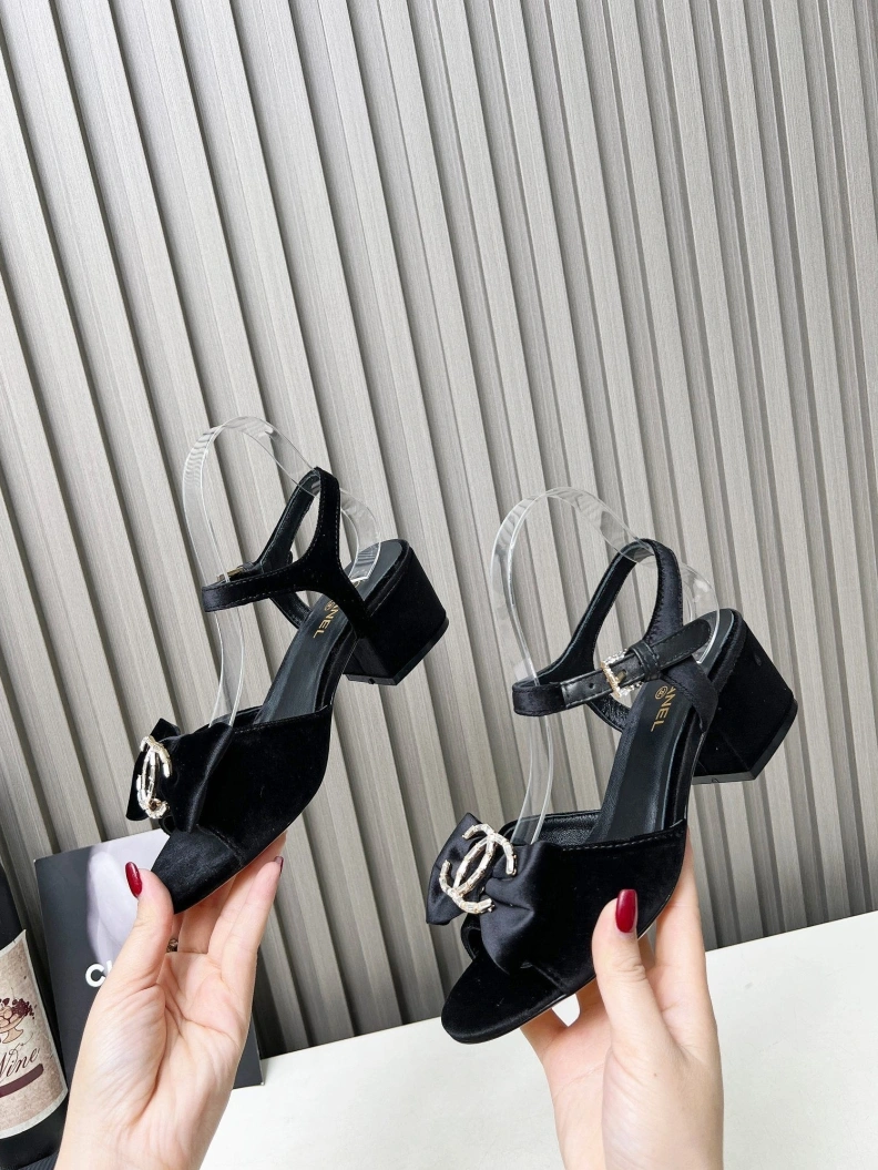AllSeason Chxnxl Sandals 118392