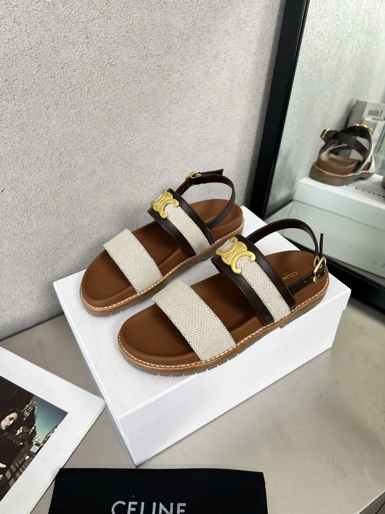 Flexible Cxlxne Sandals 115915