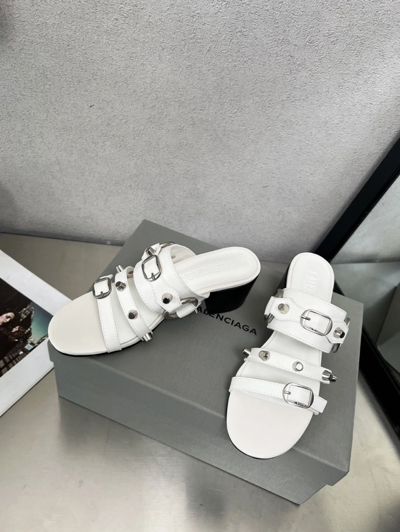 Sleek Bxlxnciaga Sandals 109263