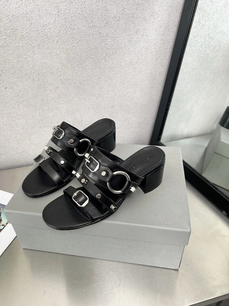 Bxlxnciaga Sandals Refined 109268