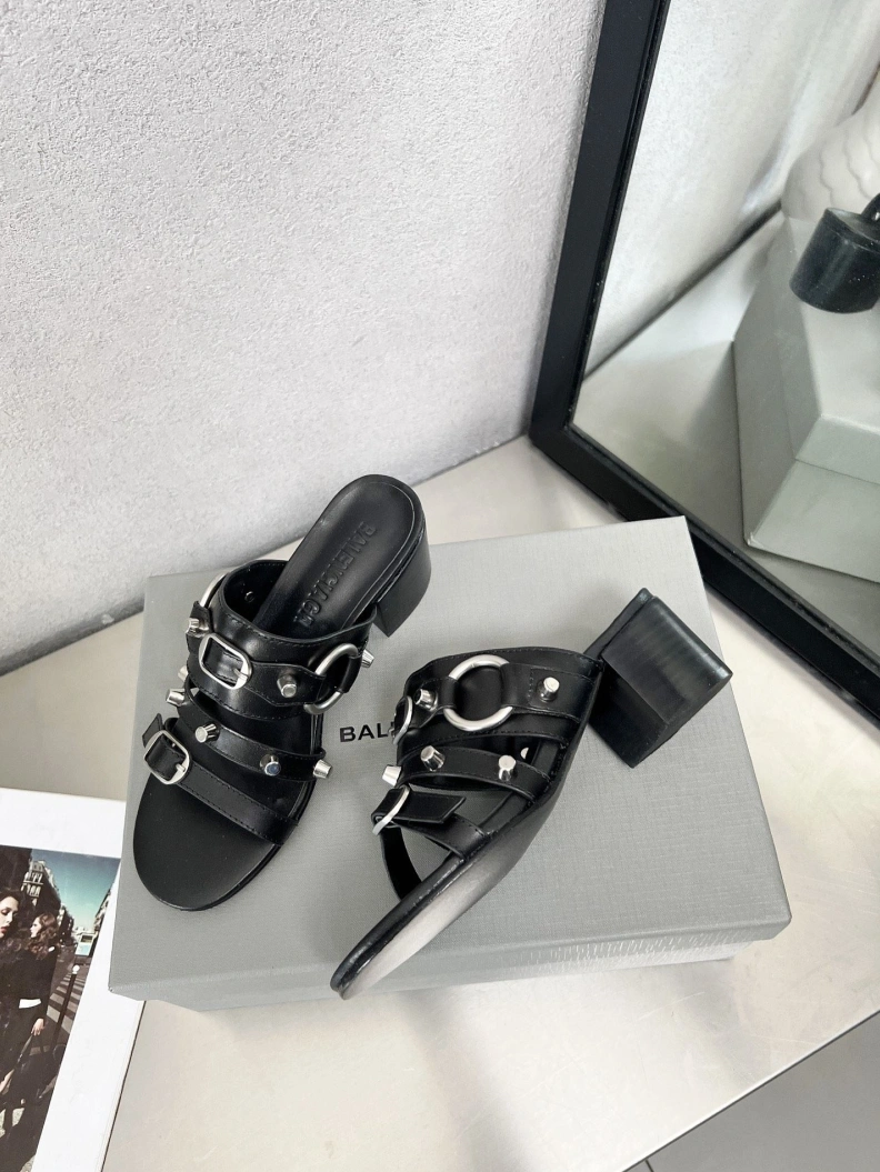 Bxlxnciaga Sandals Refined 109268