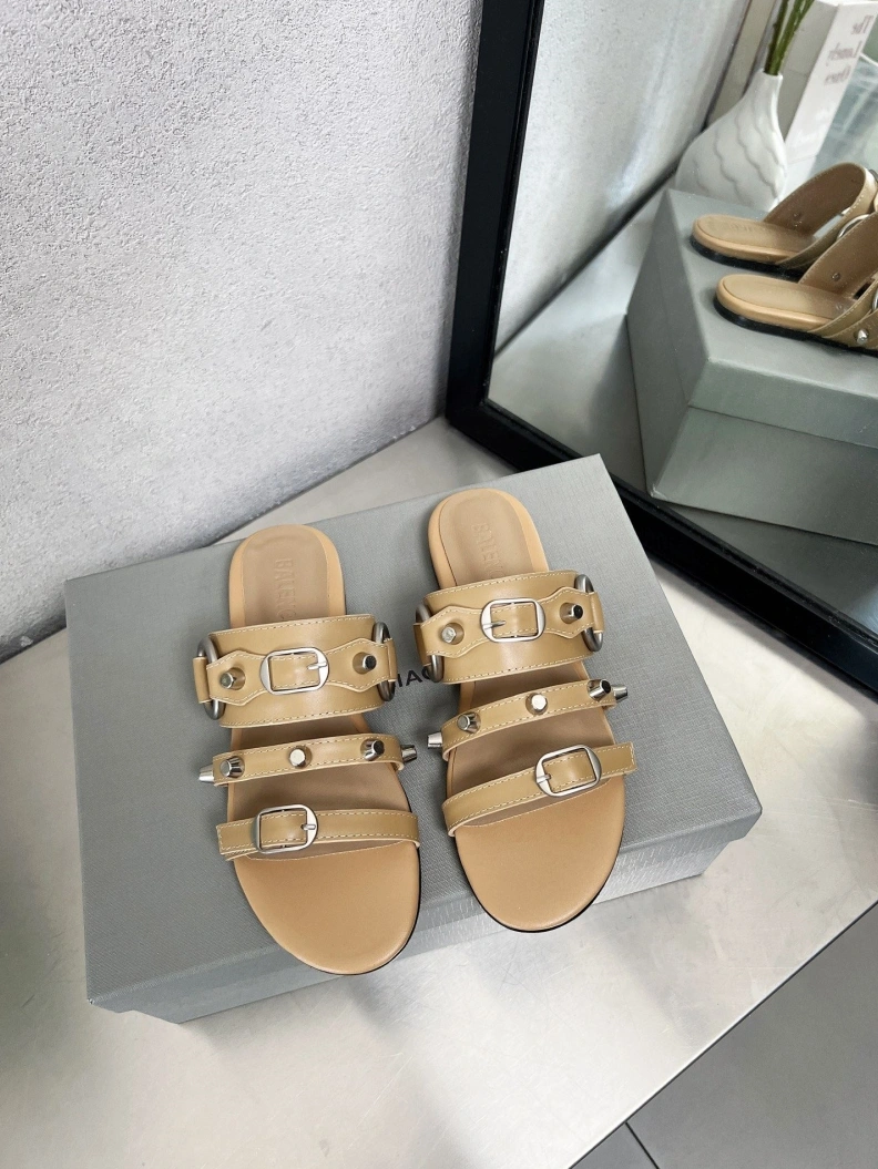 Lightweight Bxlxnciaga Sandals 109261