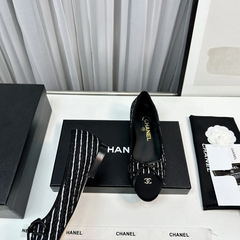 Practical Chxnxl Flat Shoes 118508