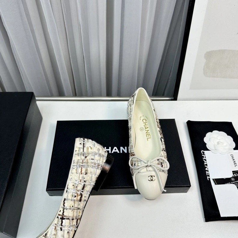 Flexible Chxnxl Flat Shoes 118502