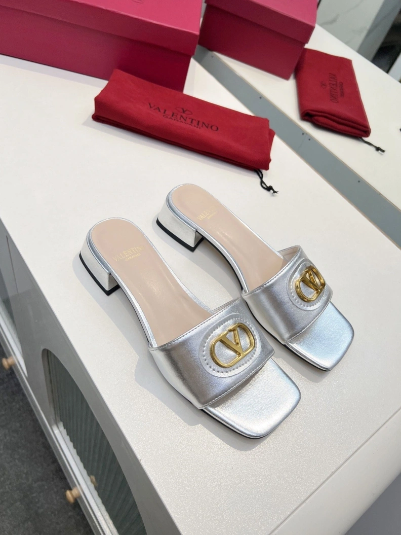 Trendsetting Vxlxntino Sandals 228849
