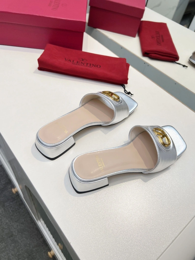 Trendsetting Vxlxntino Sandals 228849