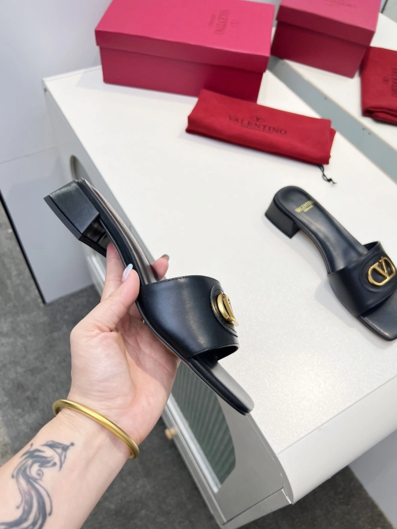 Modern Vxlxntino Sandals 228852