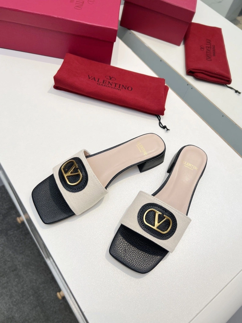 Comfortable Vxlxntino Sandals 228839