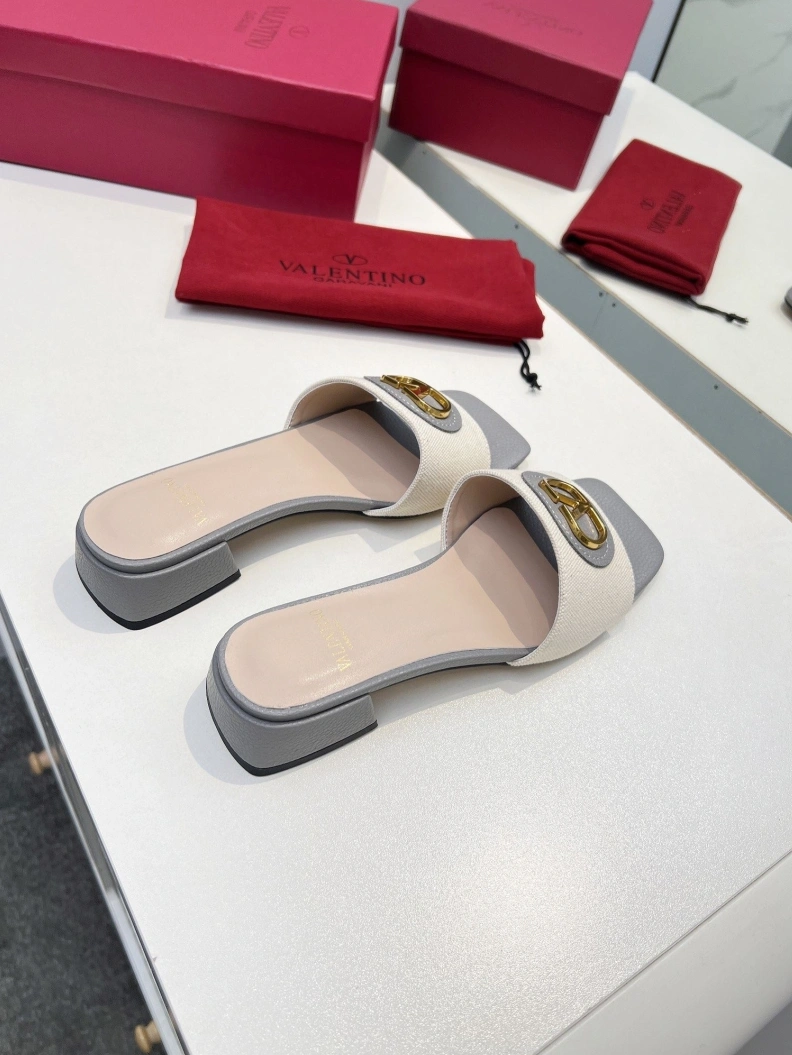 Durable Vxlxntino Sandals 228838