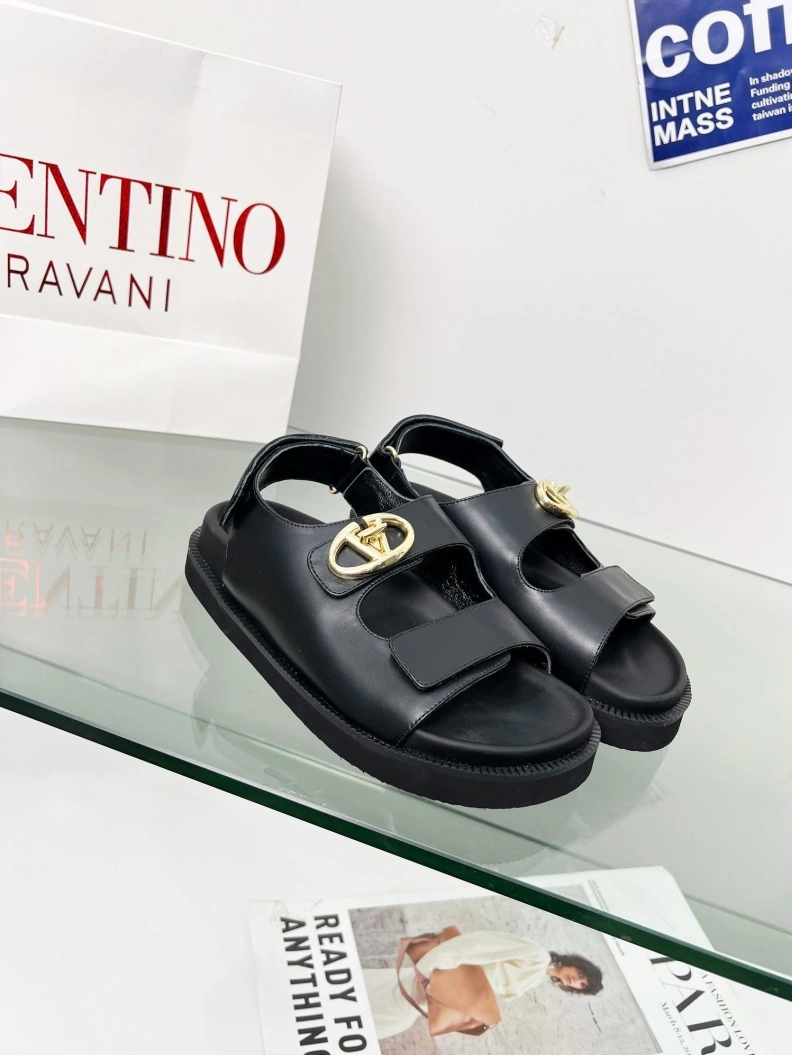 NewStyle Vxlxntino Sandals 228842