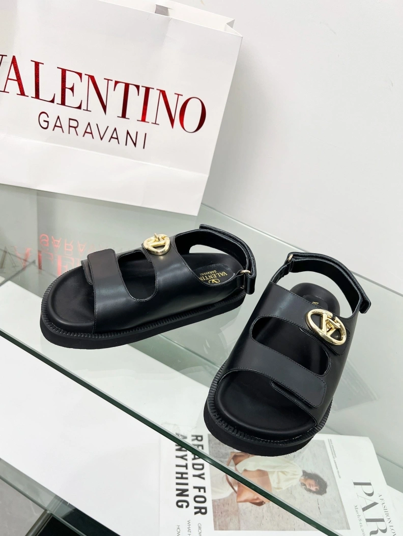 NewStyle Vxlxntino Sandals 228842
