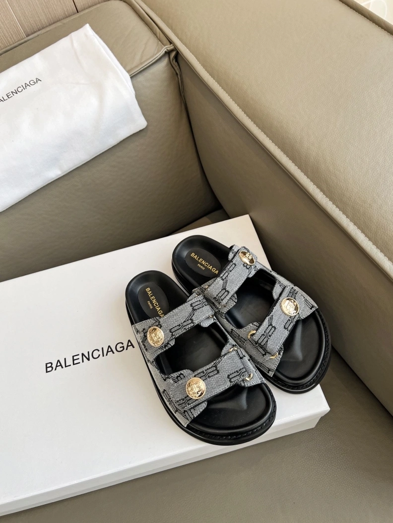 Bxlxnciaga Sandals Timeless 109256