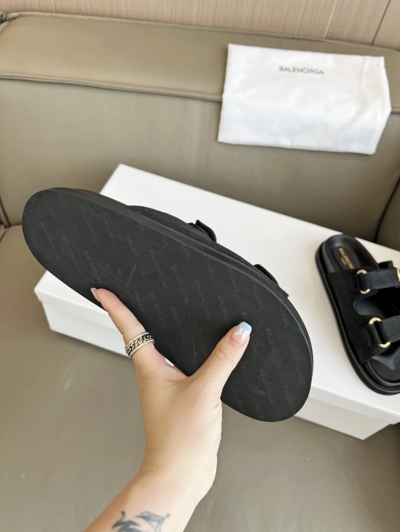 Bxlxnciaga Sandals Resilient 109255