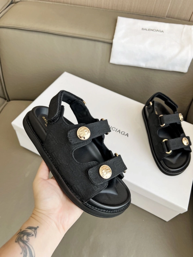 Bxlxnciaga Sandals Soft 109253