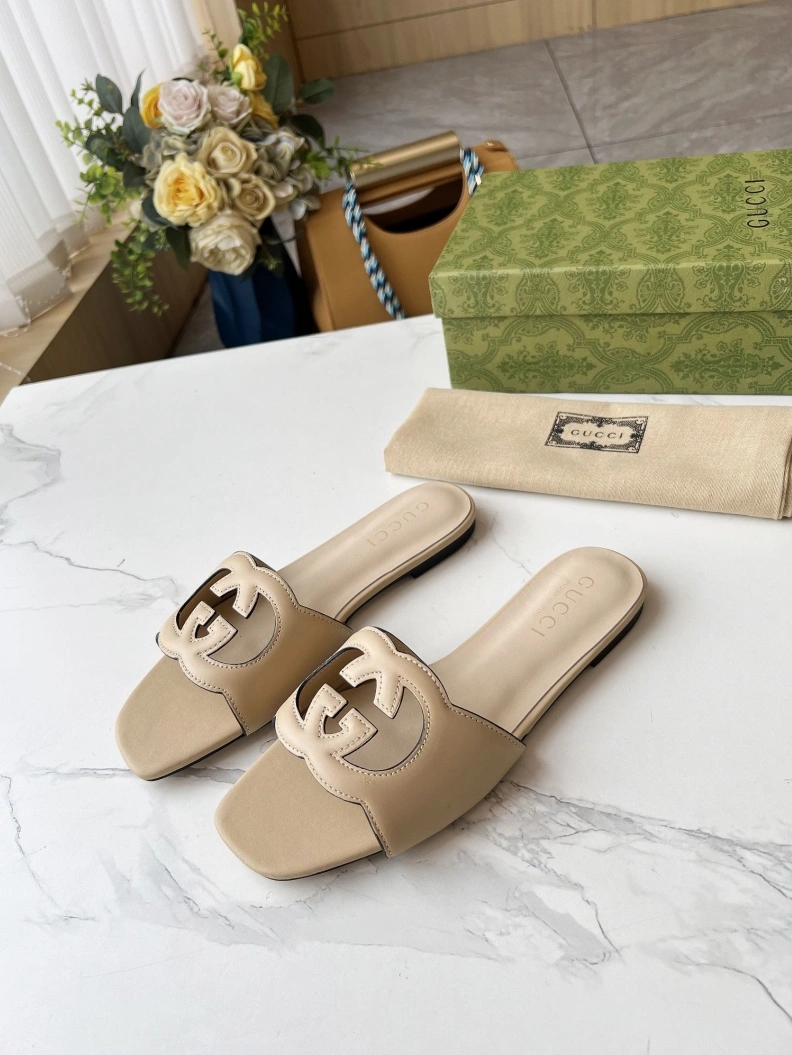 Trendy Gxccx Slippers 155632