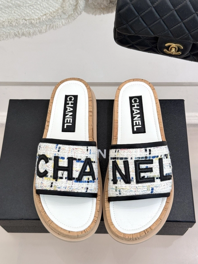 SportInspired Chxnxl Slippers 118212