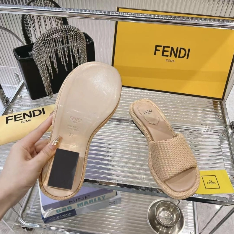 Fxndx Slippers Refined 147186