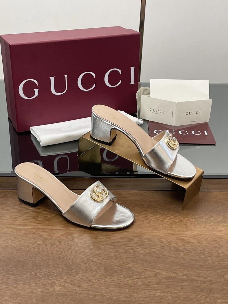 Gxccx Slippers Practical 155634