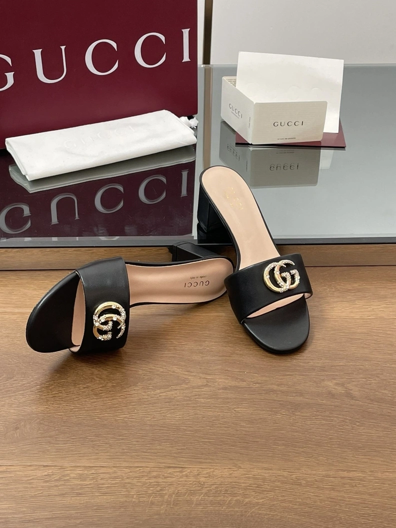 Durable Gxccx Slippers 155628