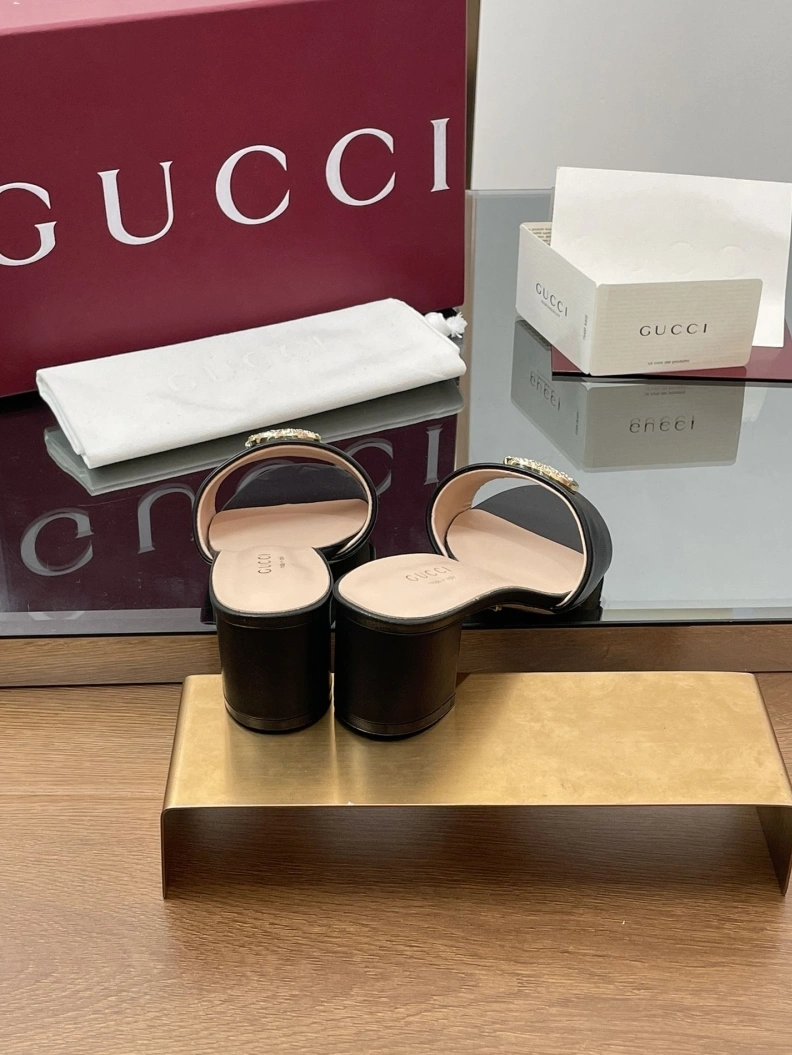 Durable Gxccx Slippers 155628