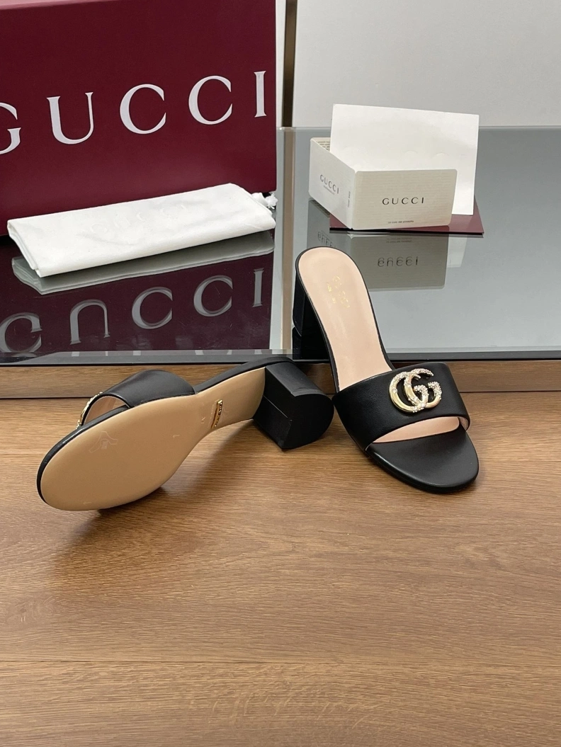 Durable Gxccx Slippers 155628