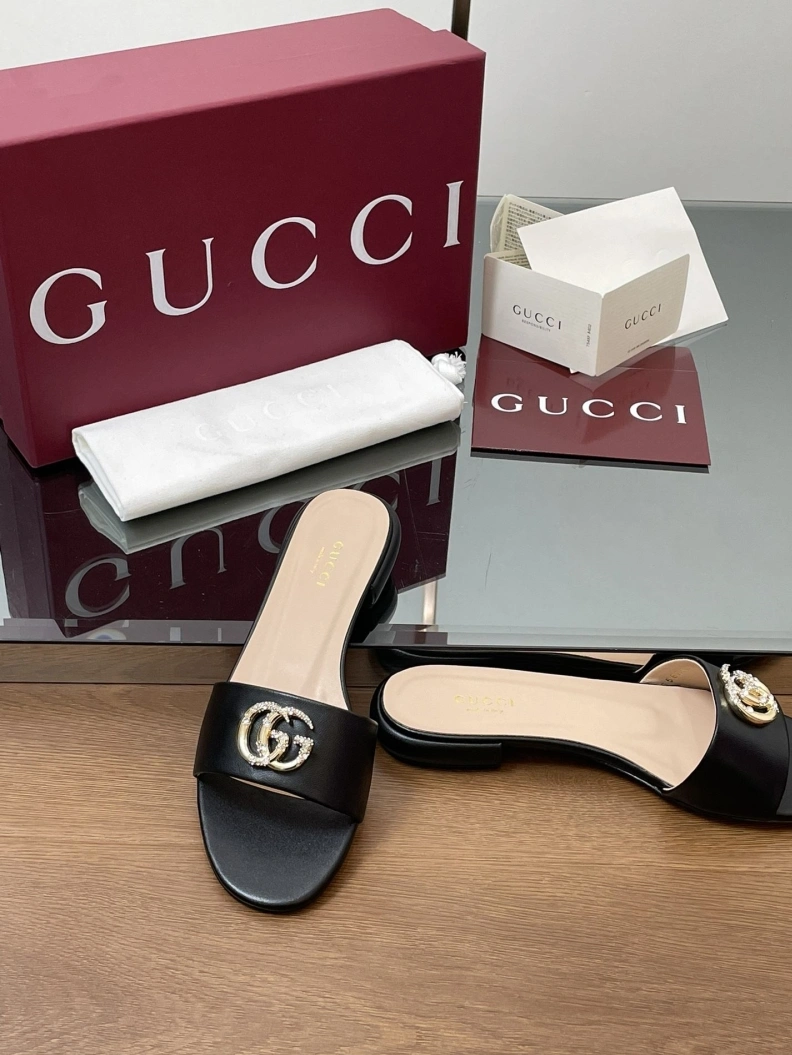 Gxccx Slippers Flexible 155621