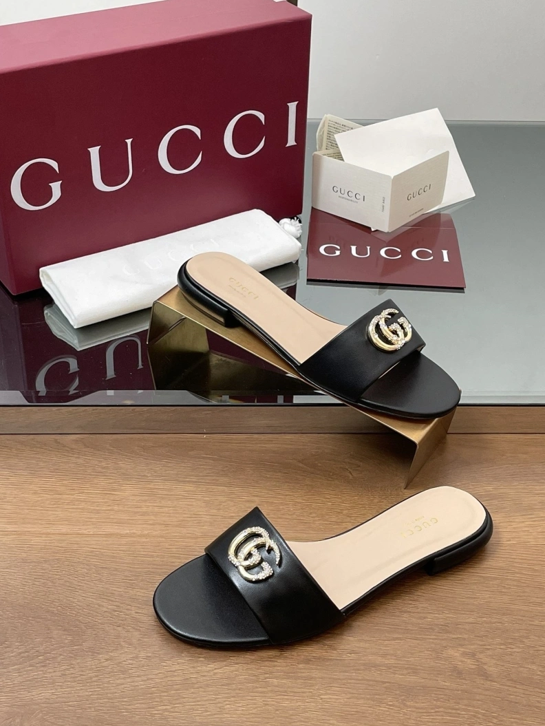 Gxccx Slippers Flexible 155621