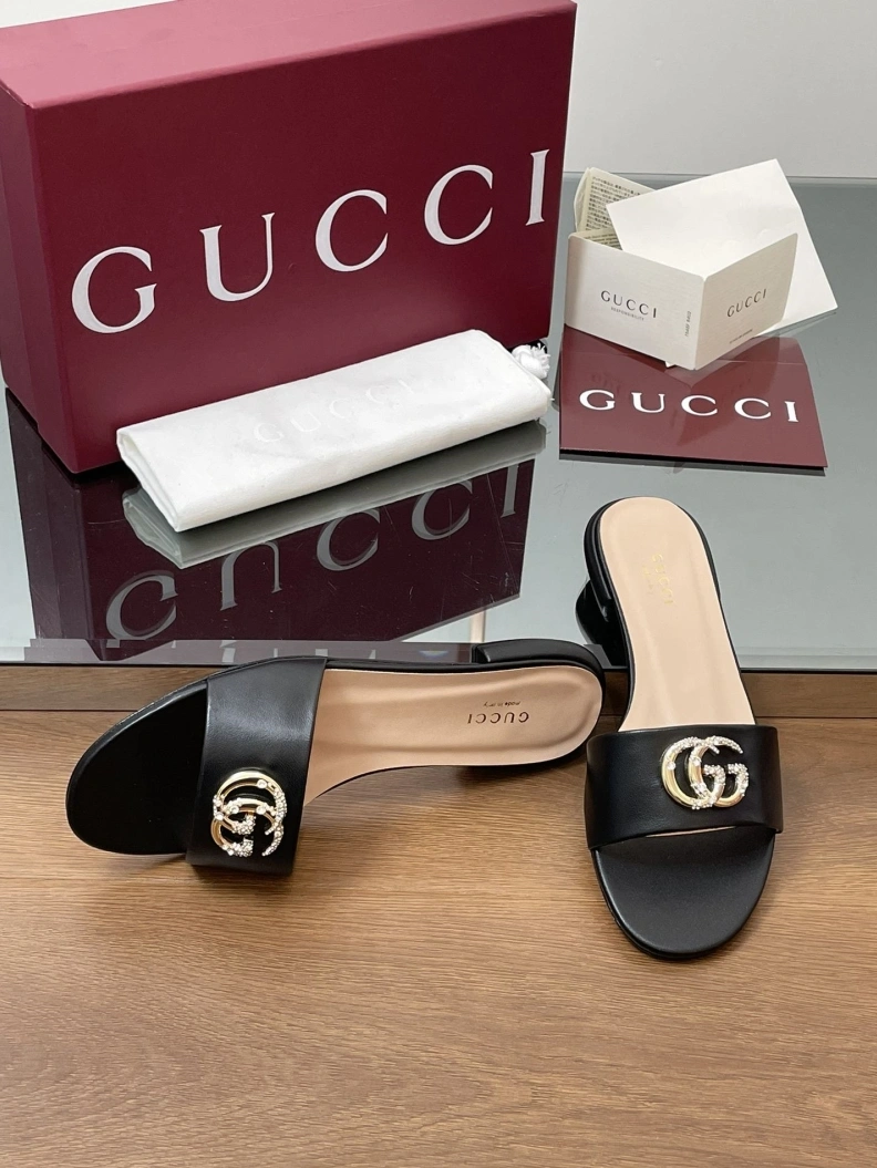 Gxccx Slippers Flexible 155621