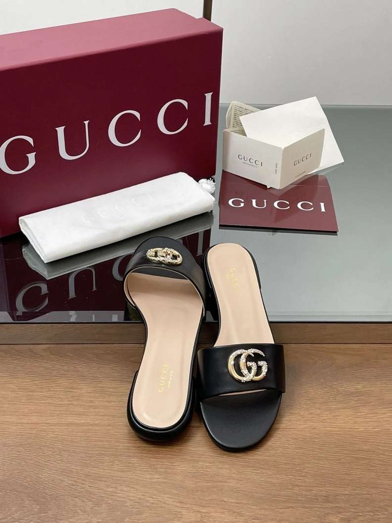 Gxccx Slippers Flexible 155621