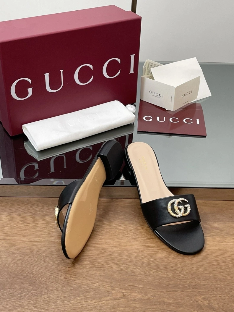 Gxccx Slippers Flexible 155621