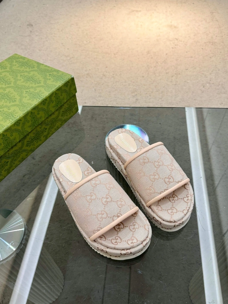 Gxccx Slippers Minimalist 155608
