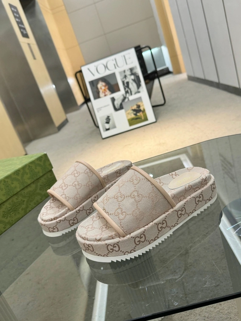 Gxccx Slippers Minimalist 155608