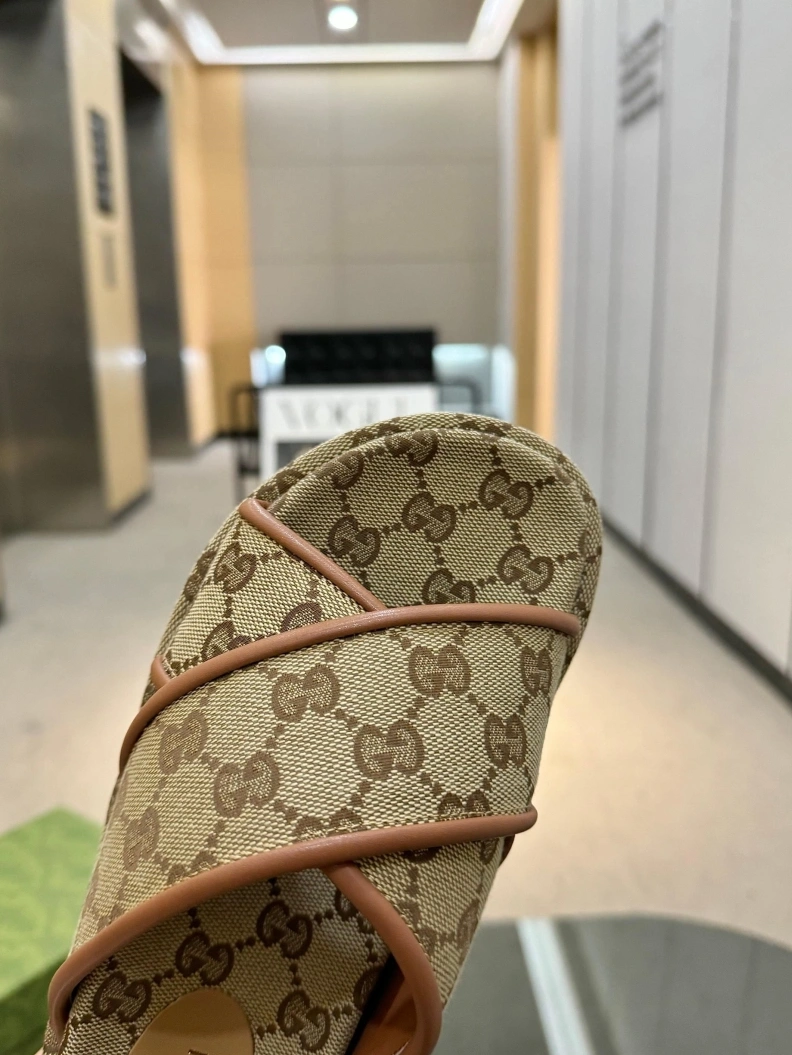 Compact Gxccx Slippers 155605