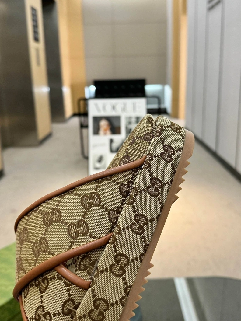 Compact Gxccx Slippers 155605