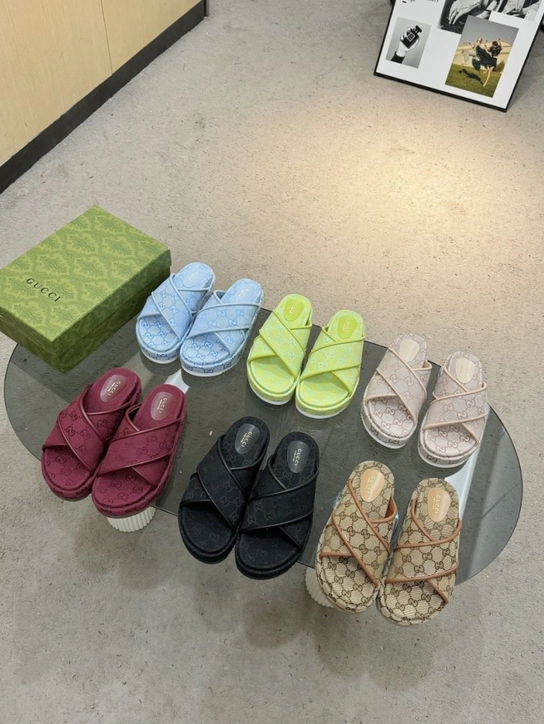 Stylish Gxccx Slippers 155599
