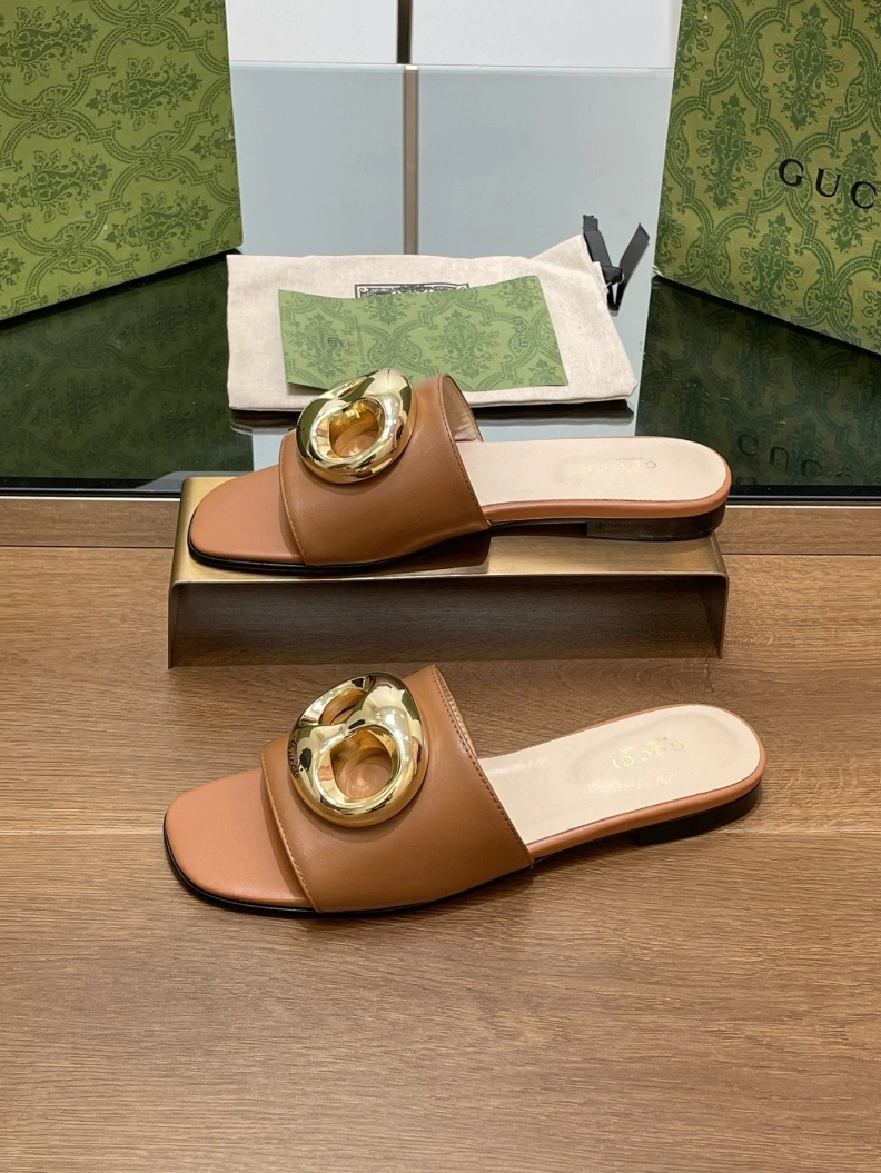 Gxccx Slippers Resilient 155587
