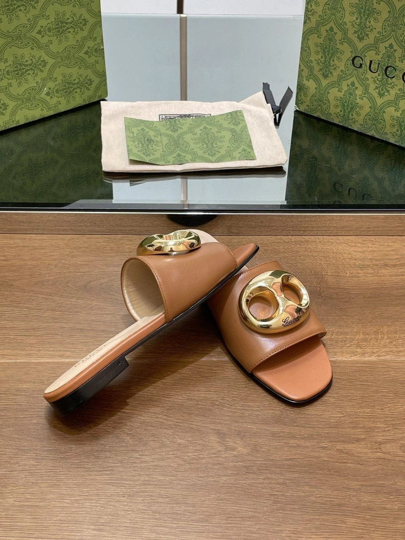 Gxccx Slippers Resilient 155587
