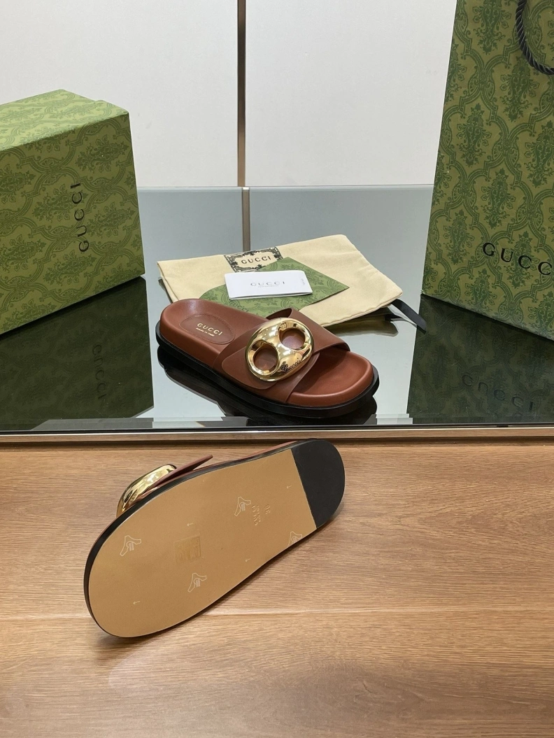 SportInspired Gxccx Slippers 155586