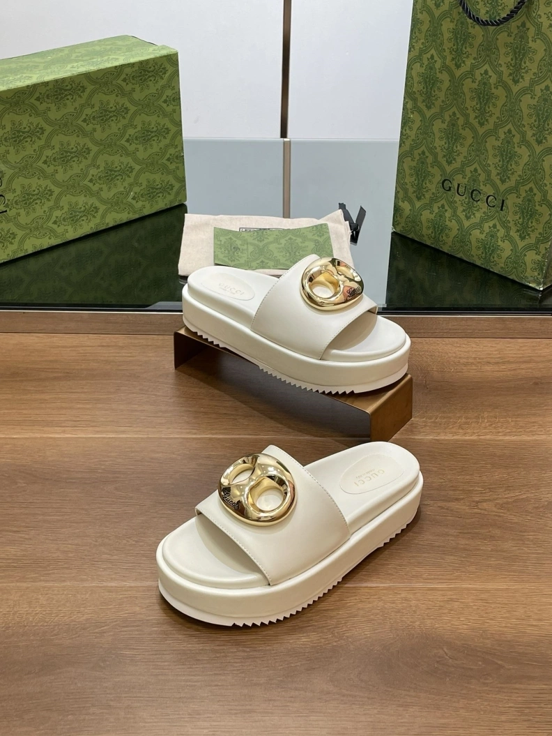 Gxccx Slippers WellDesigned 155588