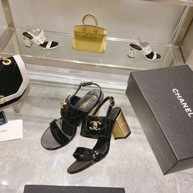Compact Chxnxl Sandals 118385