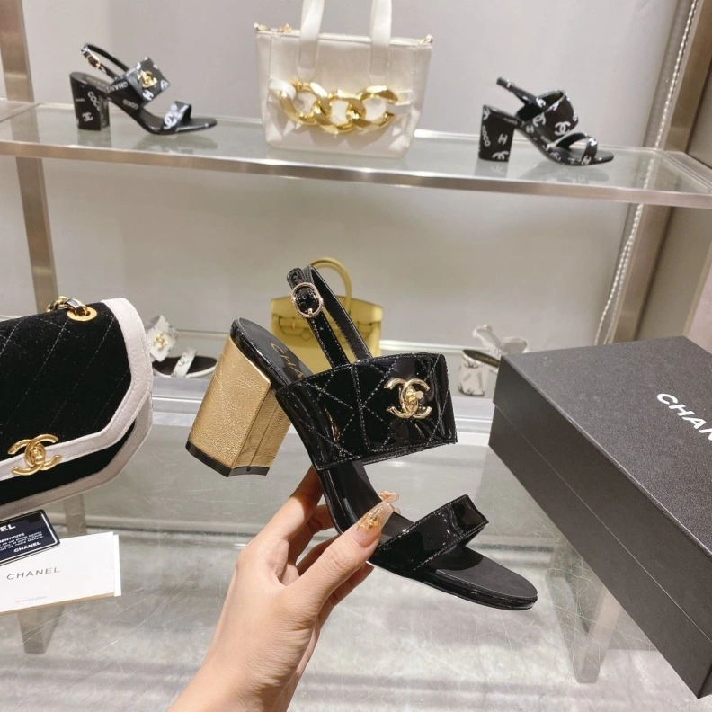 Compact Chxnxl Sandals 118385