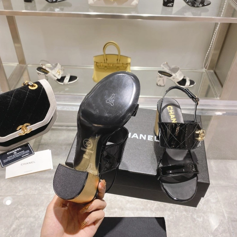 Compact Chxnxl Sandals 118385