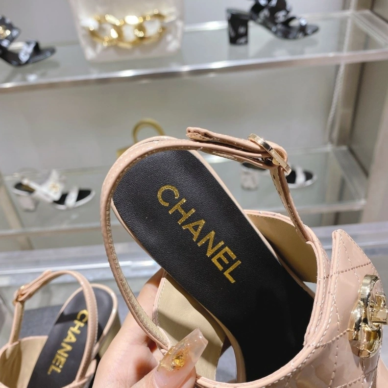 Lightweight Chxnxl Sandals 118381