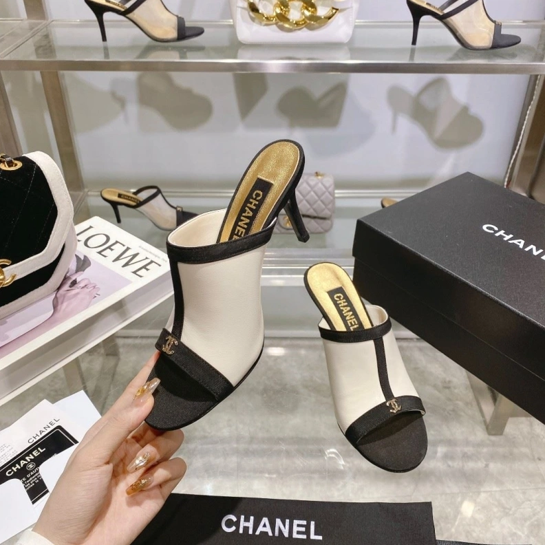 Durable Chxnxl Sandals 118376